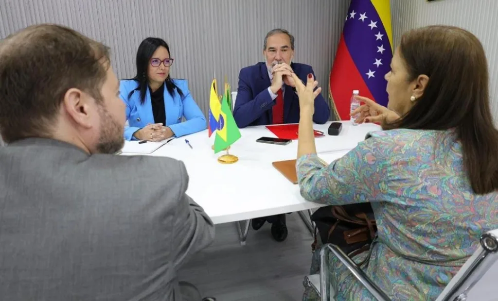 Venezuela, Brazil Solidarity:  A Seek Of New Cooperation Agenda